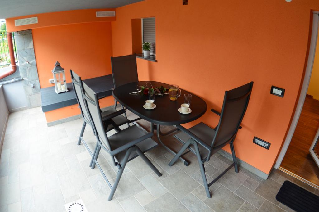 Apartment Arpa Lubiana Esterno foto